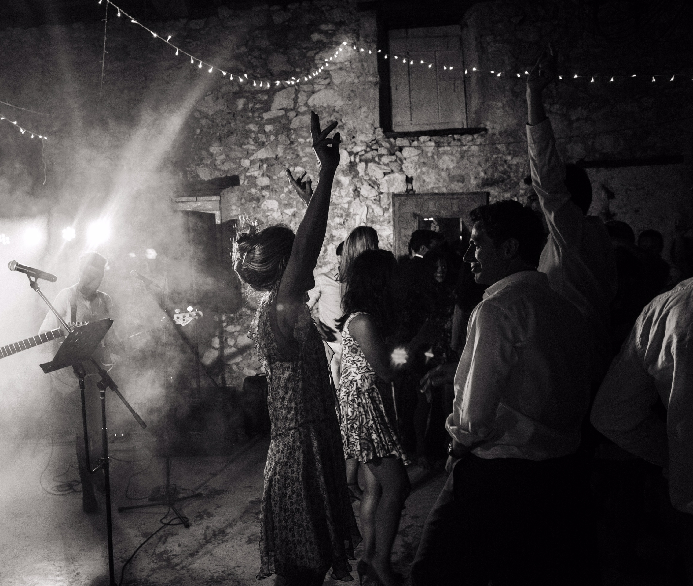 wedding band France live wedding music France French wedding band destination wedding band France luxury wedding entertainment France wedding musicians France live band Provence Riviera wedding band South of France wedding band Provence wedding entertainment Côte d’Azur wedding band wedding reception band France hire wedding band France book live wedding band France elegant wedding band France wedding ceremony musicians France party wedding band France professional wedding band France live music wedding France romantic wedding band France